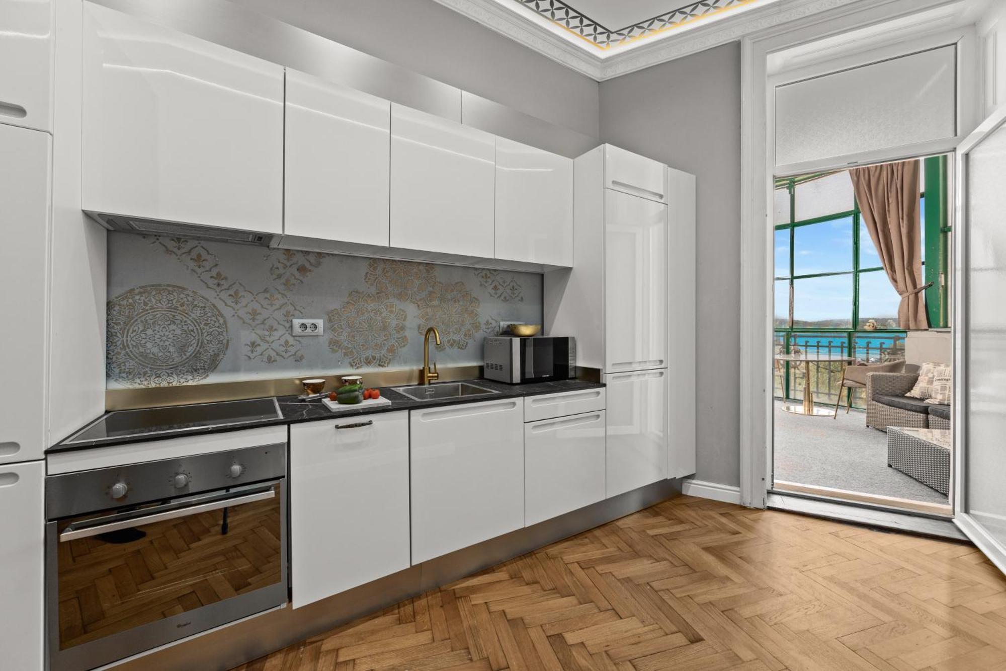 PUY Villa Muenz Luxurious Residence מראה חיצוני תמונה