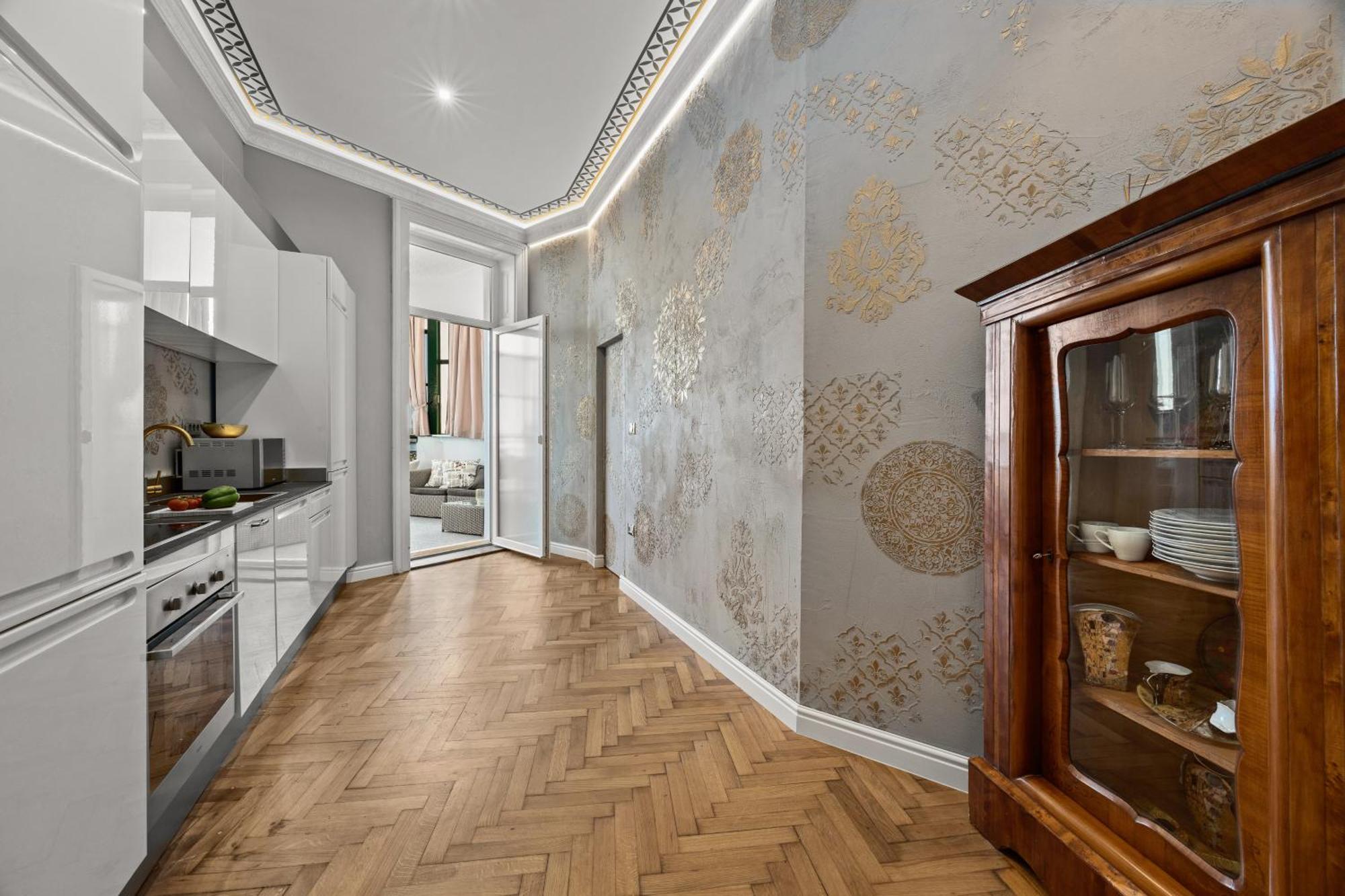 PUY Villa Muenz Luxurious Residence מראה חיצוני תמונה