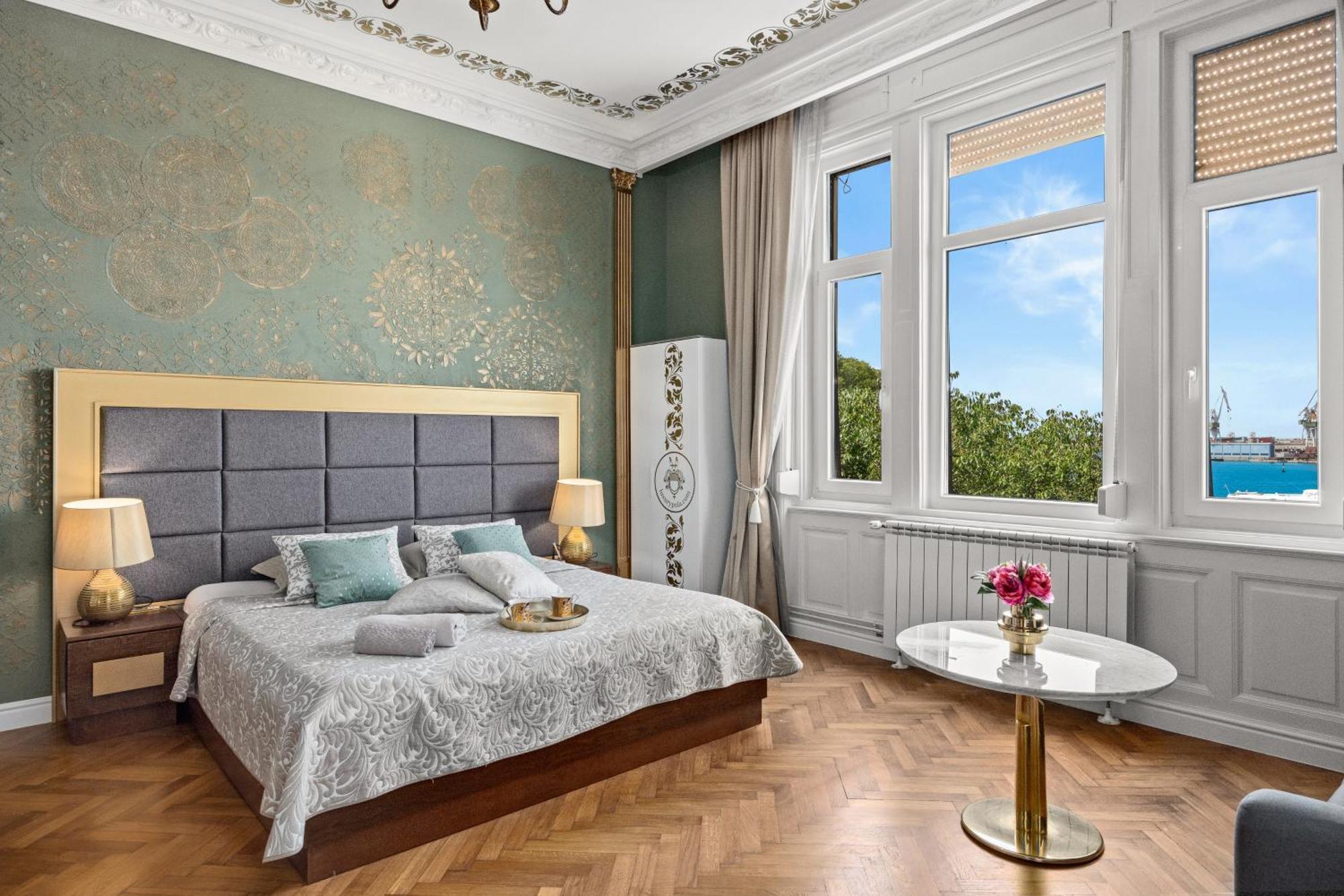 PUY Villa Muenz Luxurious Residence מראה חיצוני תמונה